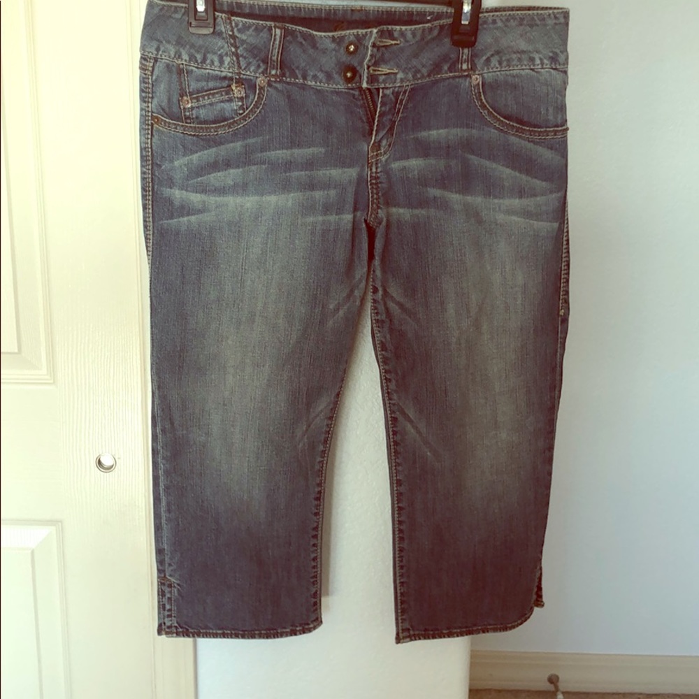 Guess jean capris